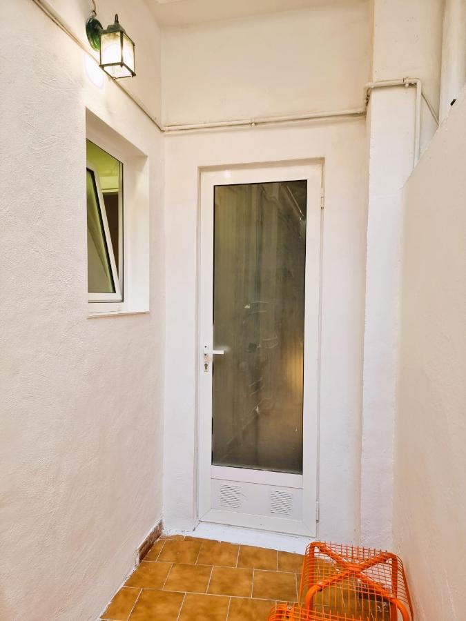 Claudia Tourist Apartment Alicante Exterior photo